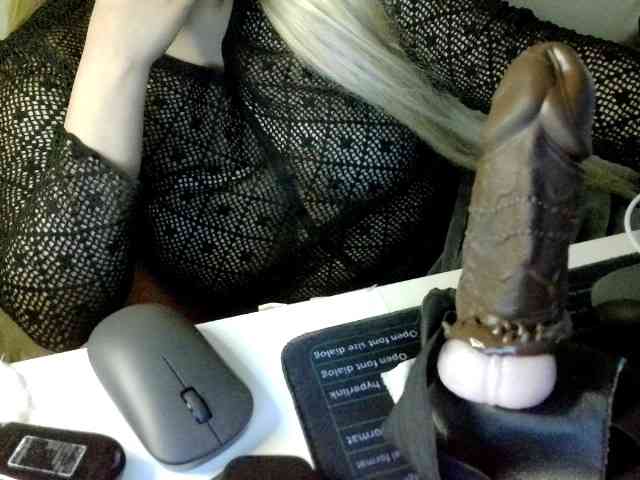 JulieJoe webcam