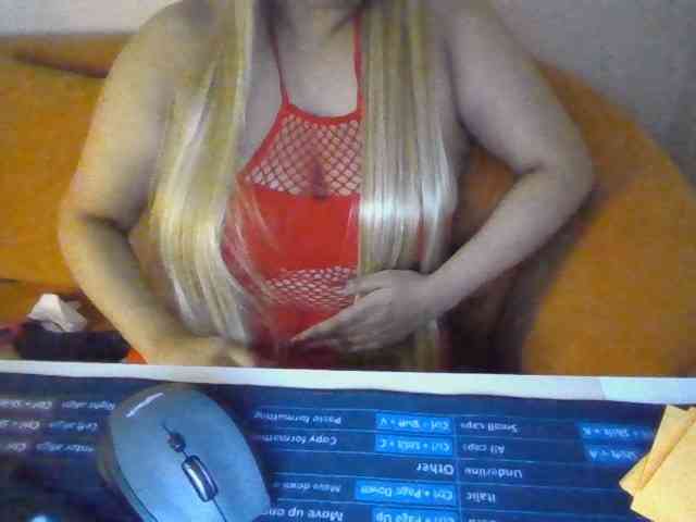 JulieJoe webcam