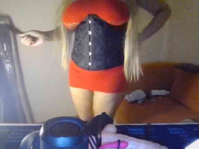 JulieJoe webcam