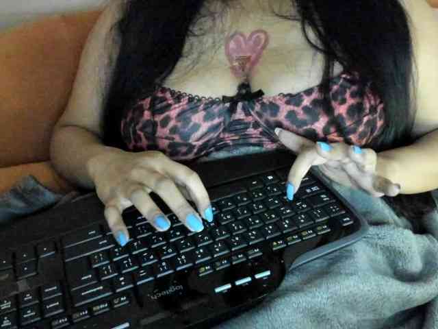 JulieJoe webcam