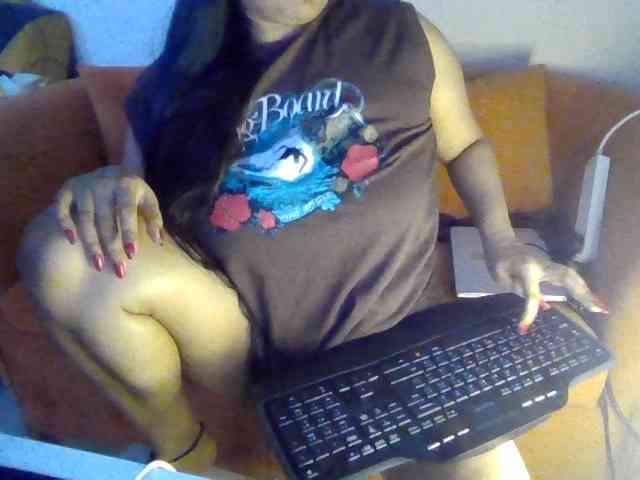 JulieJoe webcam