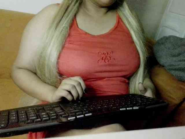JulieJoe webcam