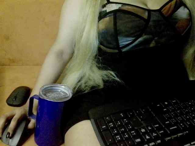 JulieJoe webcam