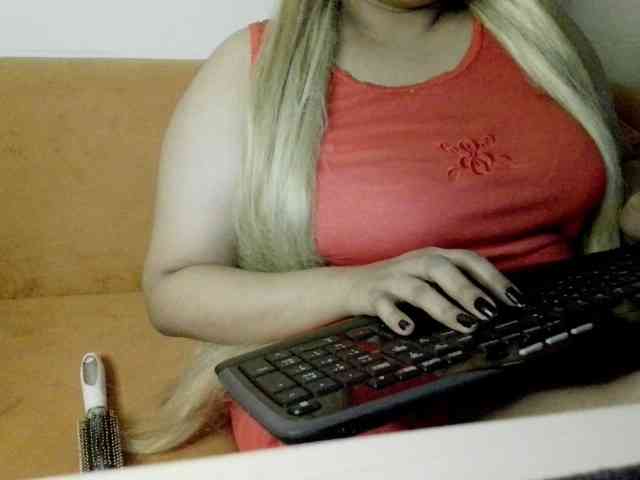 JulieJoe webcam
