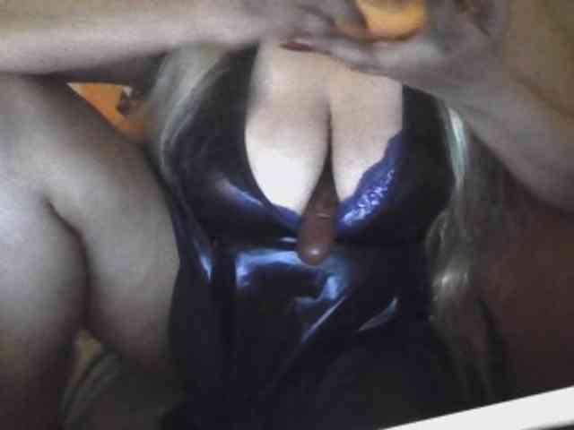 JulieJoe webcam