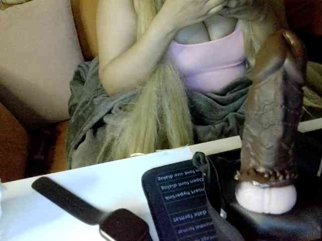 JulieJoe webcam