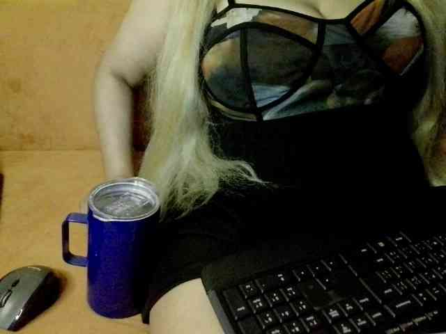 JulieJoe webcam