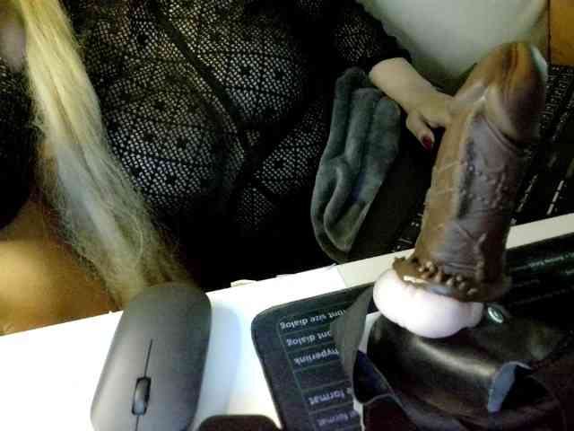 JulieJoe webcam
