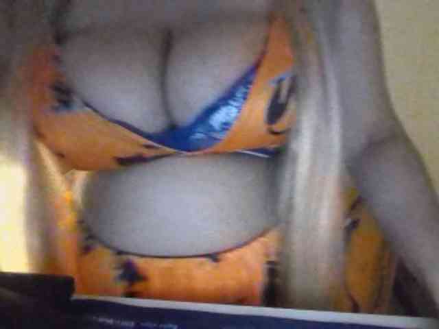 JulieJoe webcam