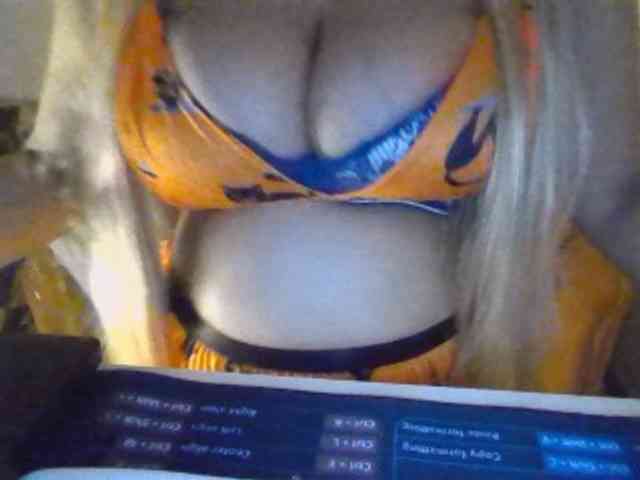 JulieJoe webcam