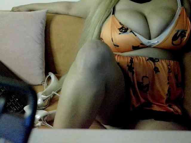JulieJoe webcam