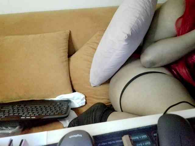 JulieJoe webcam