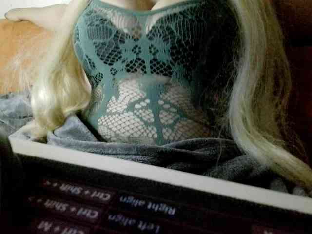 JulieJoe webcam