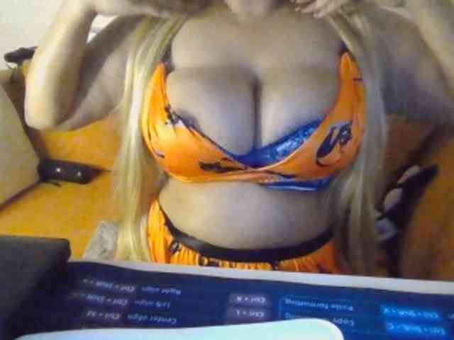 JulieJoe webcam