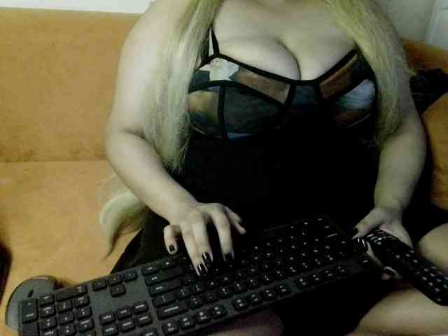 JulieJoe webcam