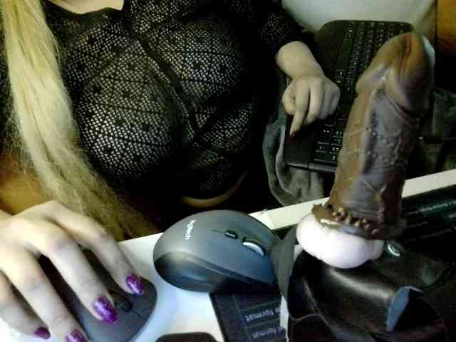 JulieJoe webcam