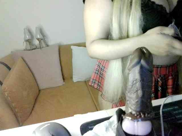 JulieJoe webcam