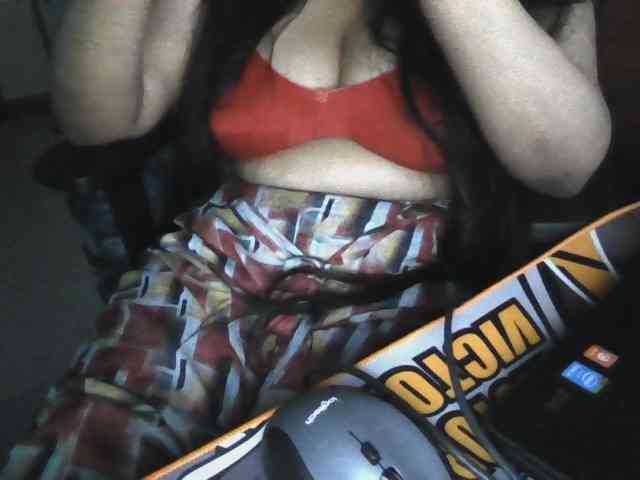 JulieJoe webcam