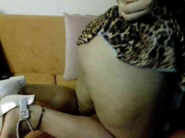 JulieJoe webcam