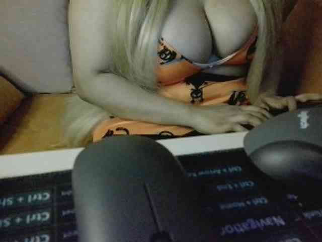 JulieJoe webcam