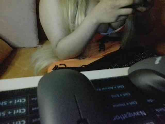 JulieJoe webcam