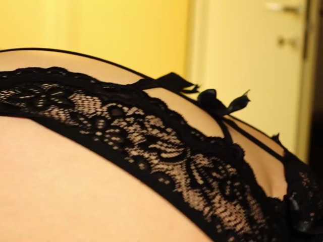 TanyaJade88 live cam on BongaCams