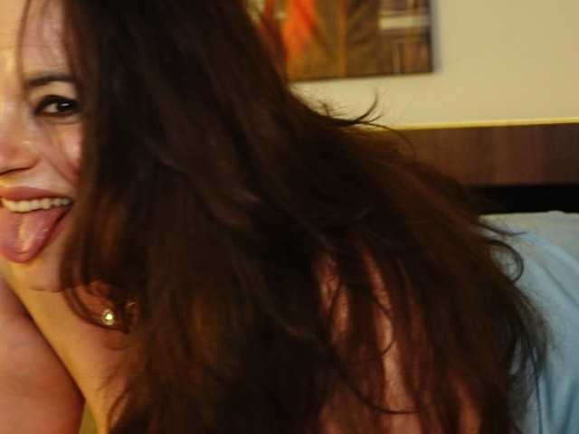 TanyaJade88 live cam on BongaCams