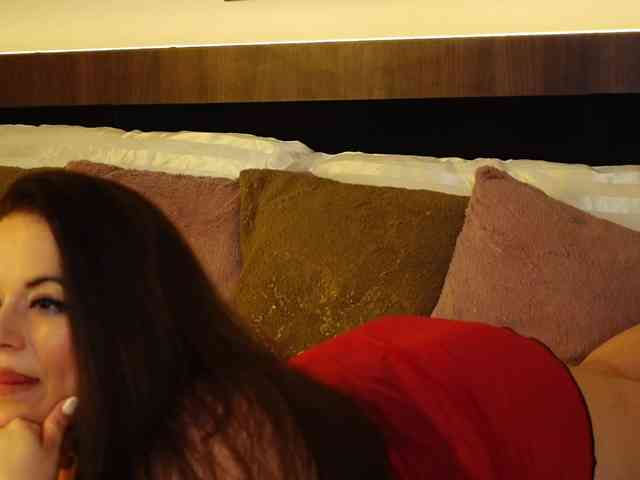 TanyaJade88 webcam