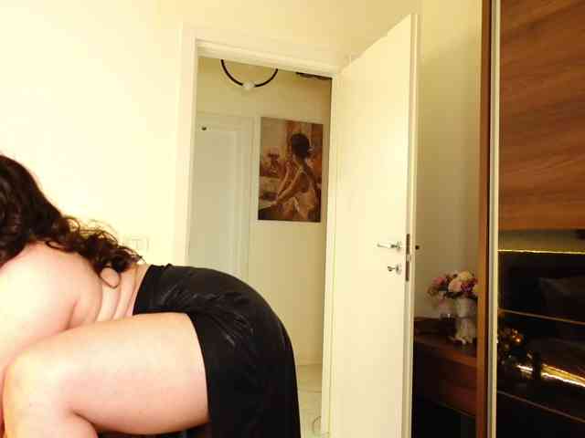 TanyaJade88 webcam