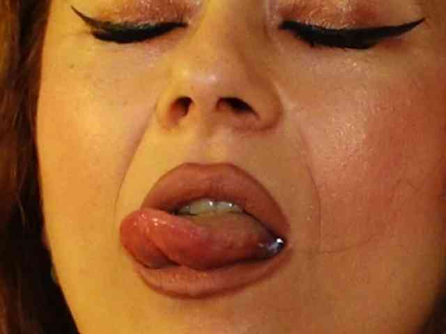 TanyaJade88 webcam