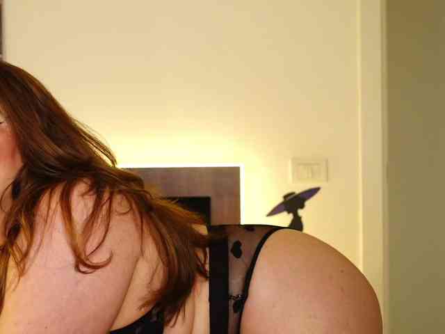 TanyaJade88 webcam