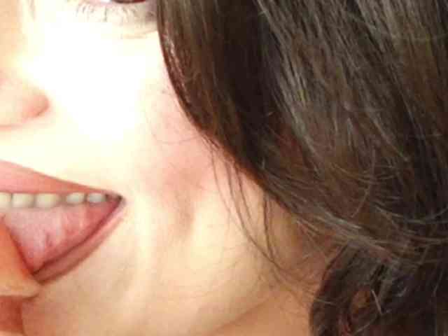 TanyaJade88 webcam