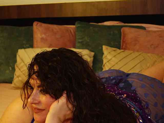 TanyaJade88 webcam