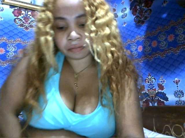 Amanah live cam on BongaCams