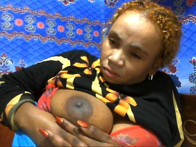 Amanah live webcam show