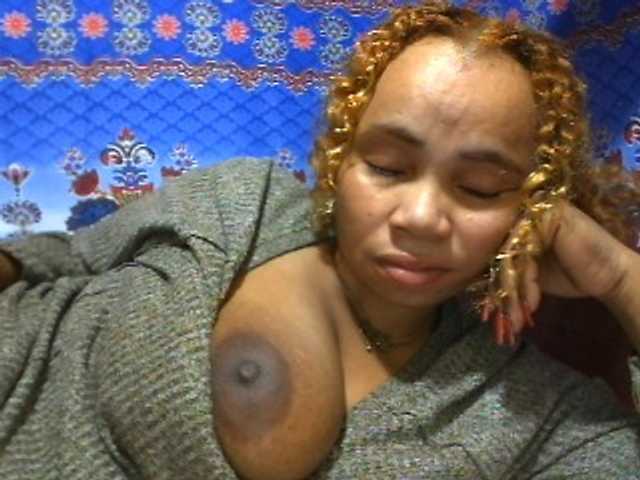Amanah live webcam show