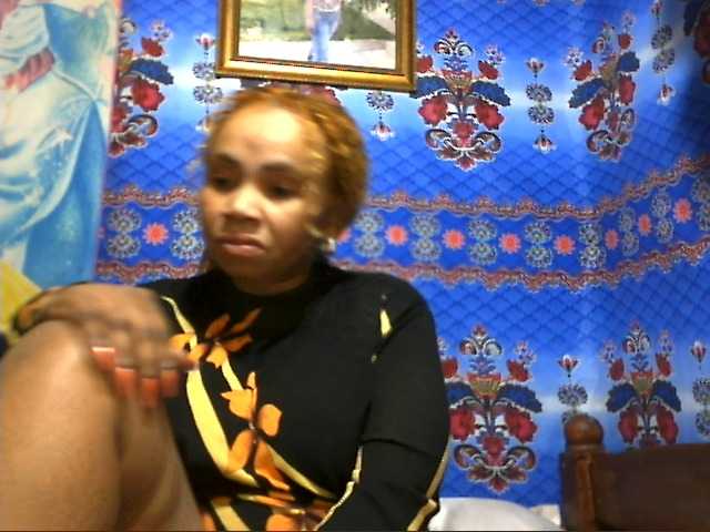 Amanah live webcam show