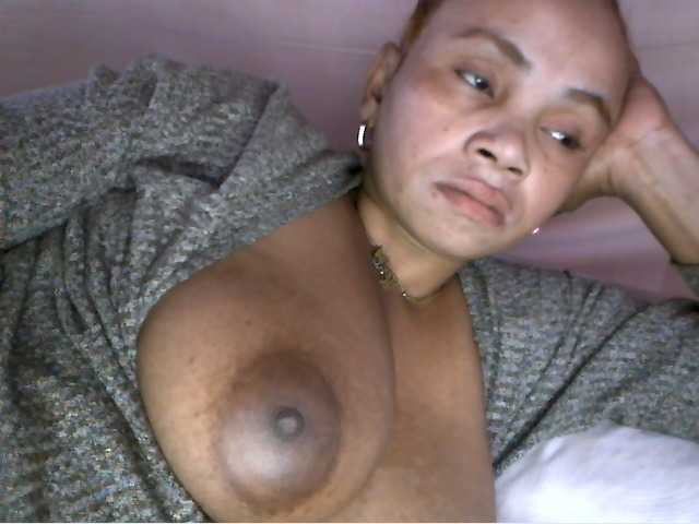 Amanah Cam en directo en BongaCams