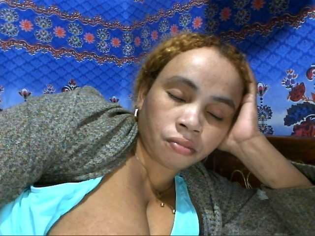 Amanah live cam on BongaCams
