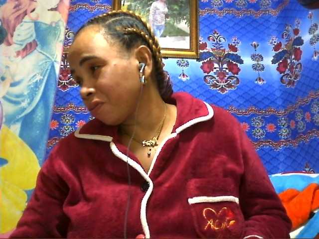 Amanah live cam on BongaCams