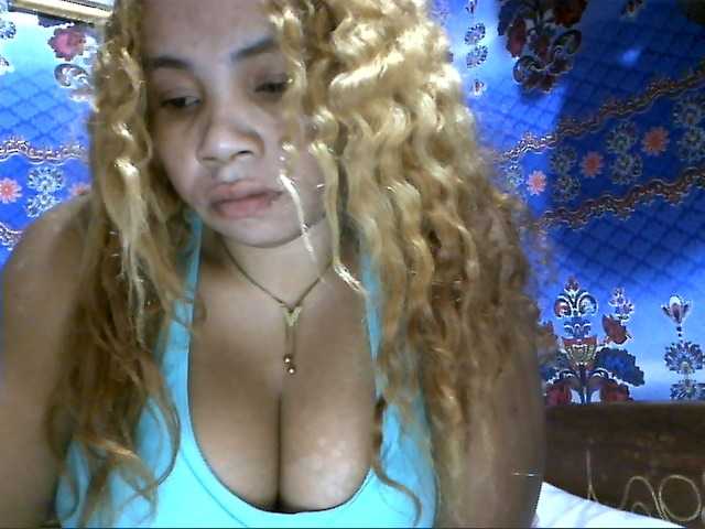 Amanah live cam on BongaCams