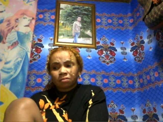 Amanah live webcam show
