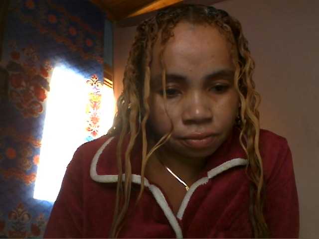 Amanah live cam on BongaCams