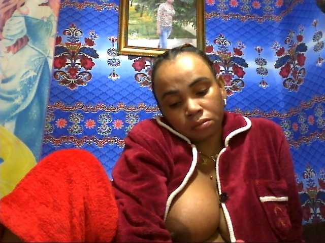 Amanah live cam on BongaCams