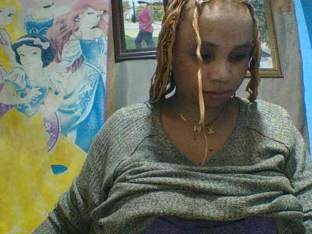 Amanah Live Webcam on BongaCams