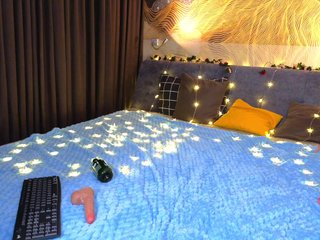 Image capture of MilaYumi