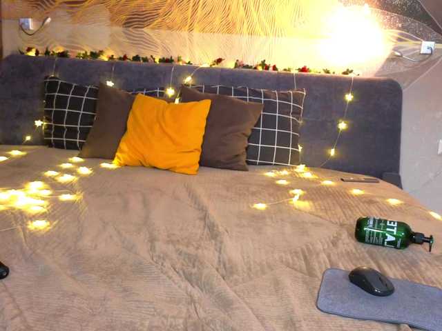 MilaYumi's BongaCams show and profile