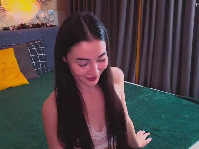 MilaYumi live cam on BongaCams