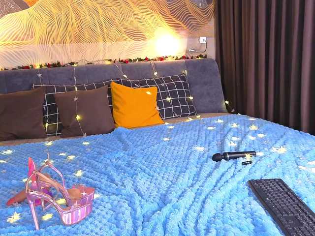 MilaYumi's BongaCams show and profile