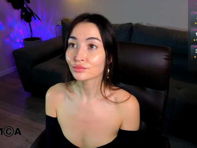 MilaYumi live cam on BongaCams